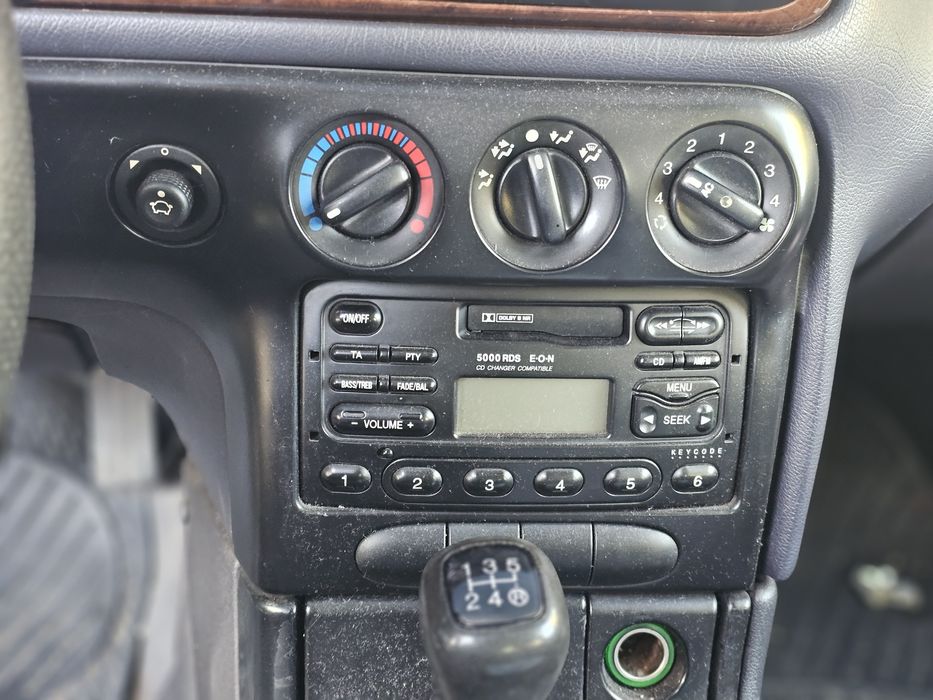 Ford Mondeo MK2, 1996, sedan,