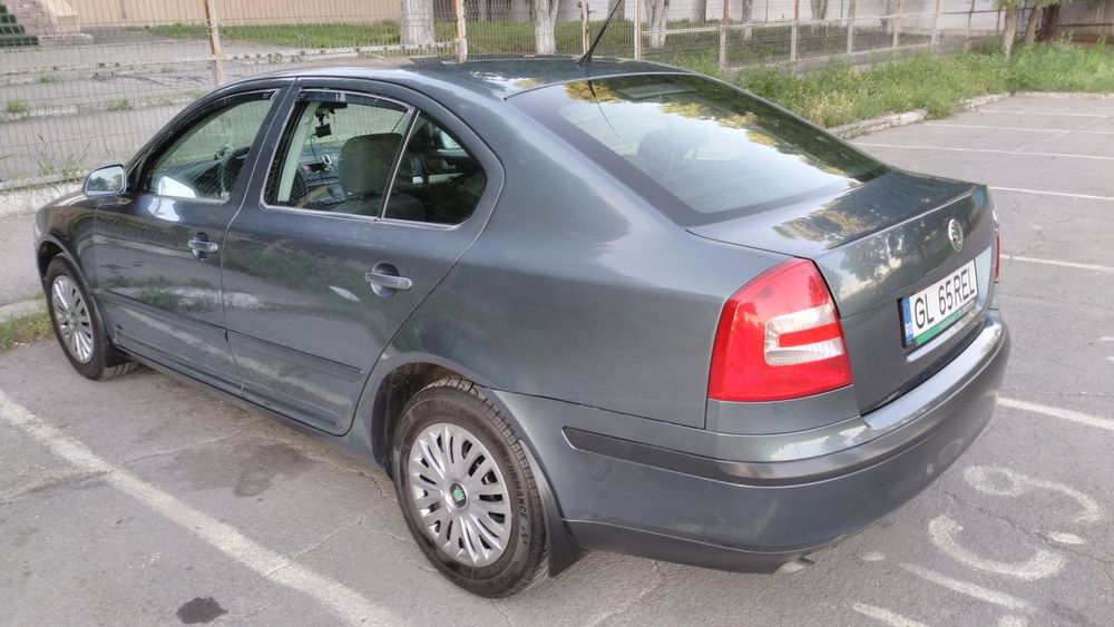 SKODA OCTAVIA 2,1,6 FSI,an 2006,,2200 Euro E