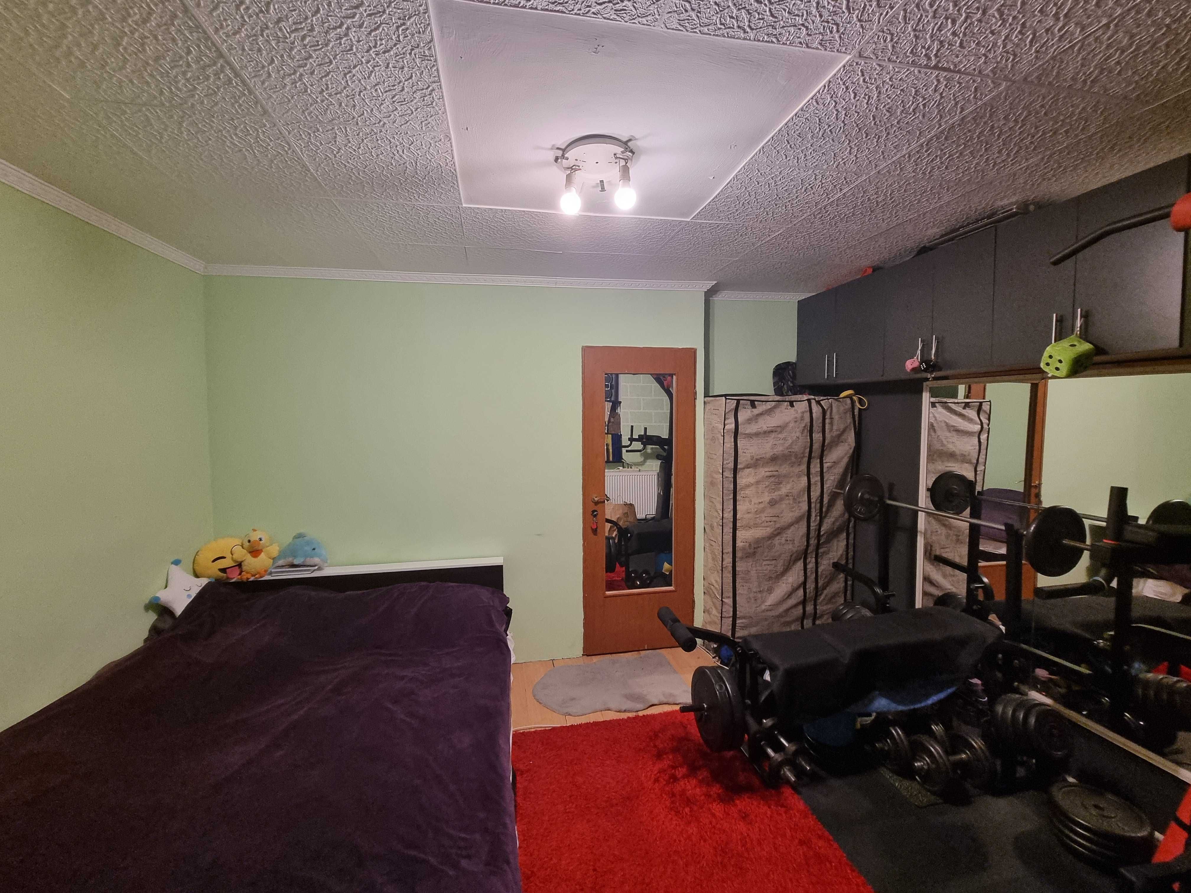 Vand Apartament cu 2 Camere Tip Studio