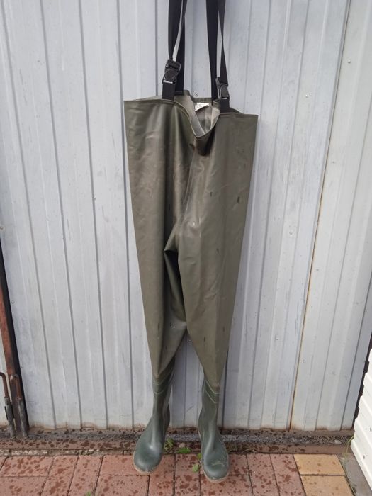 Продам рыбацкий костюм б/у