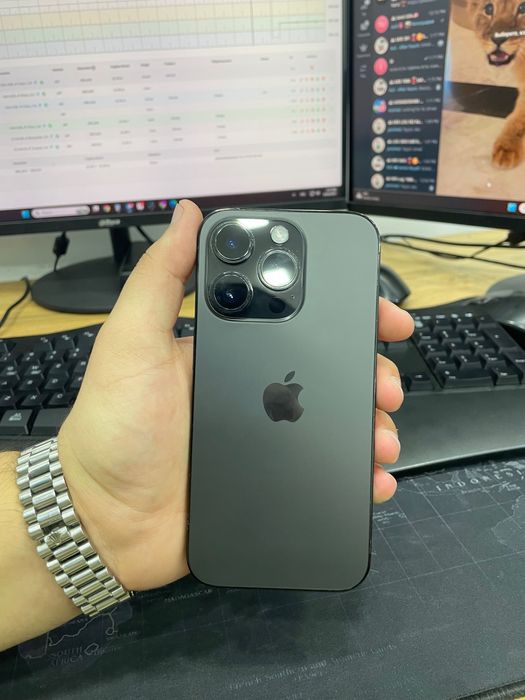 Iphone 14 pro в хорошем состоянии
