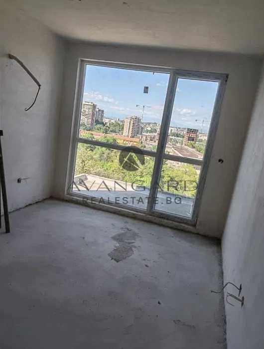 Продава се Двустаен апартамент в Пловдив, Кючук Париж - 72 кв.м за 1070 €/кв.м - Снимка #1