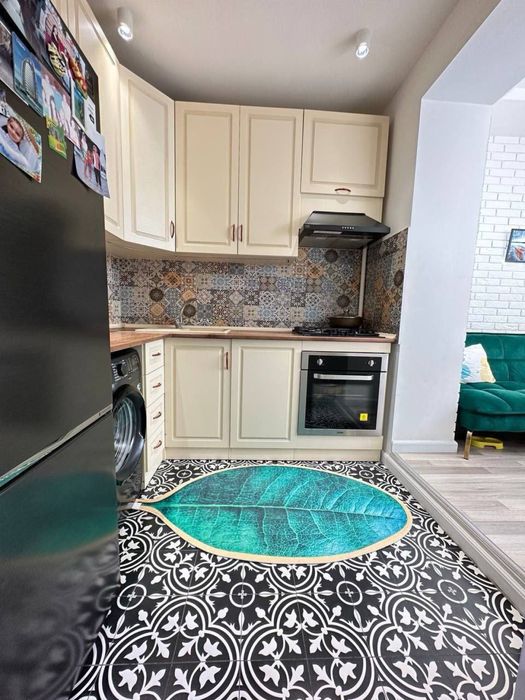 2в3 комнатная квартира в Яккасарайском районе,МЧС,