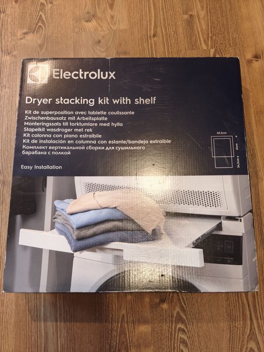 Kit ELECTROLUX pentru suprapunere uscător
Kit ELECTROLUX pen
Kit ELECT