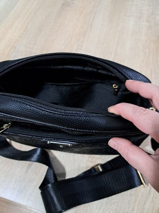 Красива нова дамска чанта