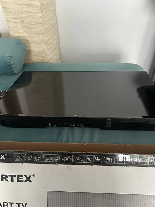 TV Smart Vortex 32" / 80 cm // CITITI DESCRIEREA