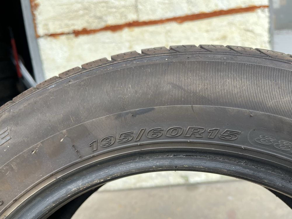4 бр. летни гуми 195/60/15 Nexen 7 mm DOT 0818