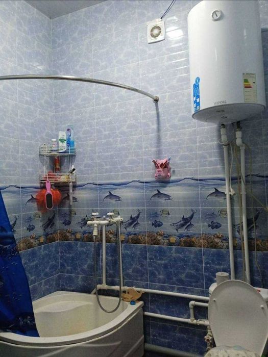 1 хоналик квартира 5 этаж кирпичный дом, 5 микр, жомий, 13-мактаб