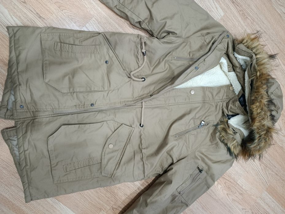 Продам куртку ( парка)