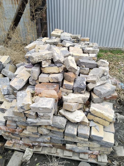 Продам кирпичи шамотные