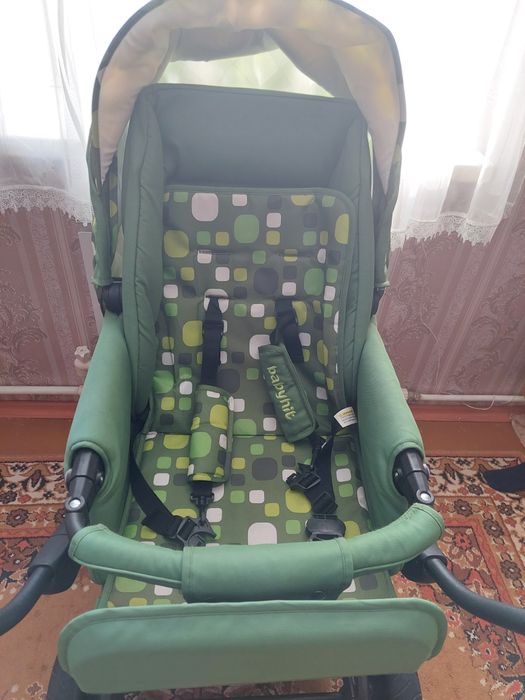 Продам коляску детскую
