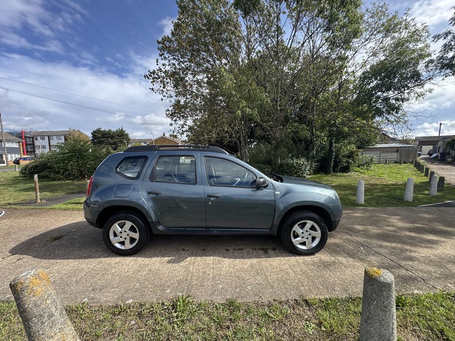 Dacia Duster 2014 1.5 D volan dreapta