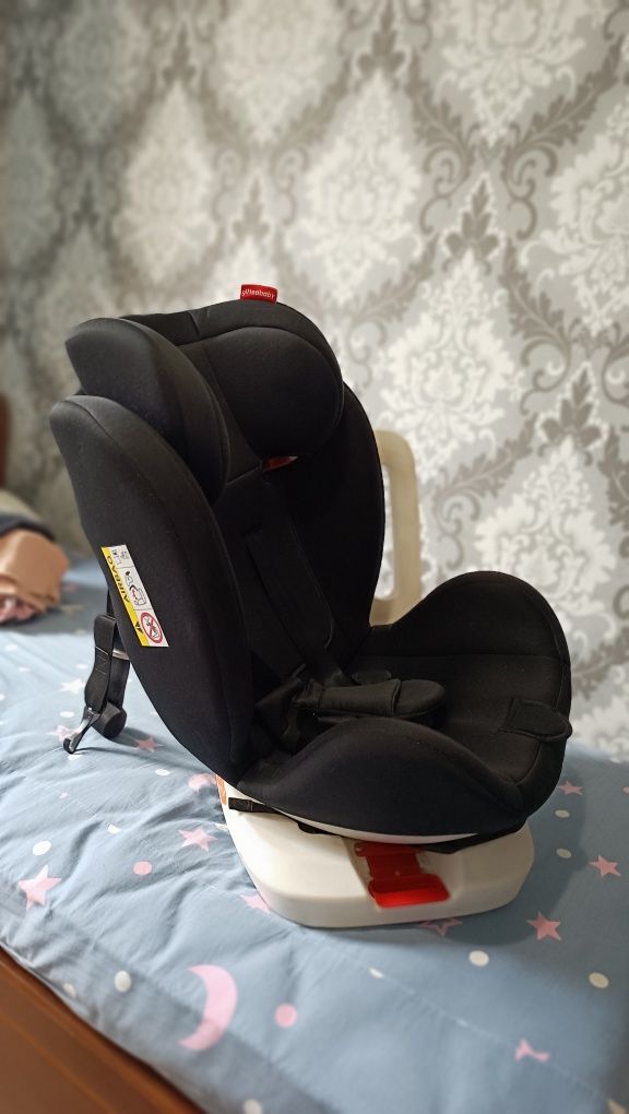 Продаётся автокресло 360°