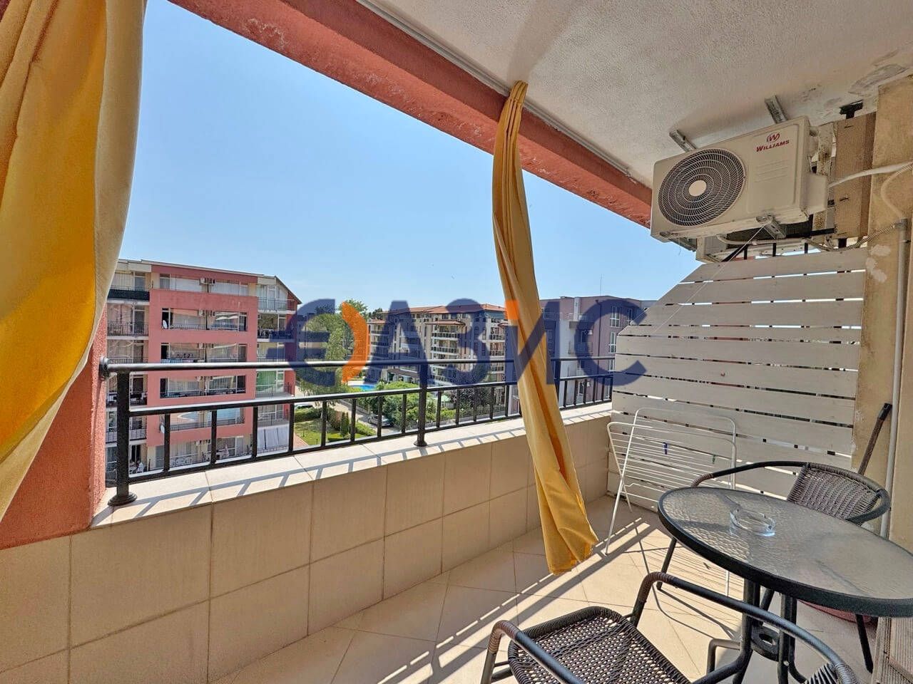 Студио в комплекс Sunset Beach 3, 42 кв.м., Слънчев бряг, България, 51