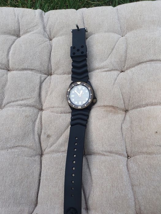 Vand Seiko SKX automatic