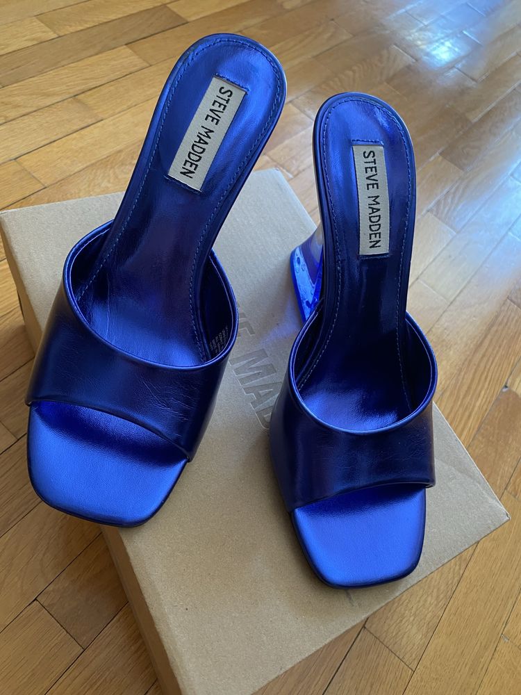 Сандали Steve Madden