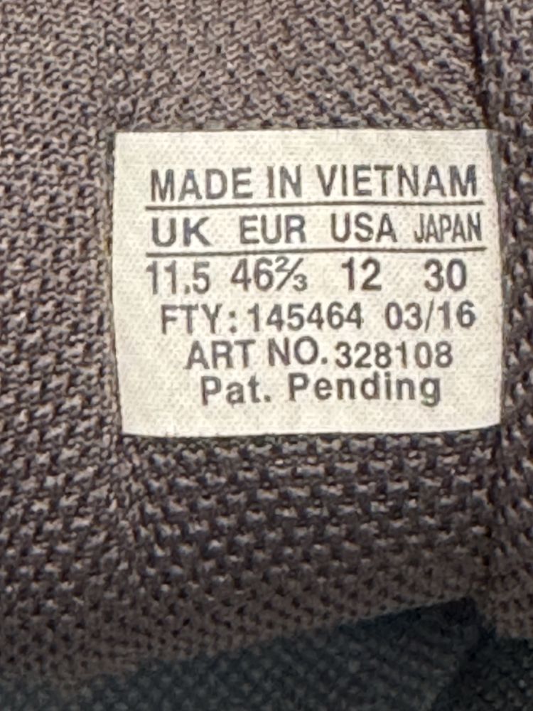 Туристически обувки SALOMON ESKAPE GORE-TEX .Номер 46.5