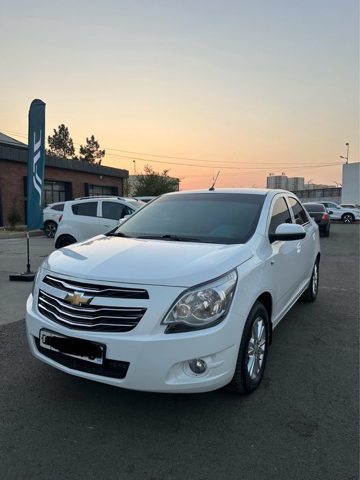 Cobalt 4paz A/T 2022