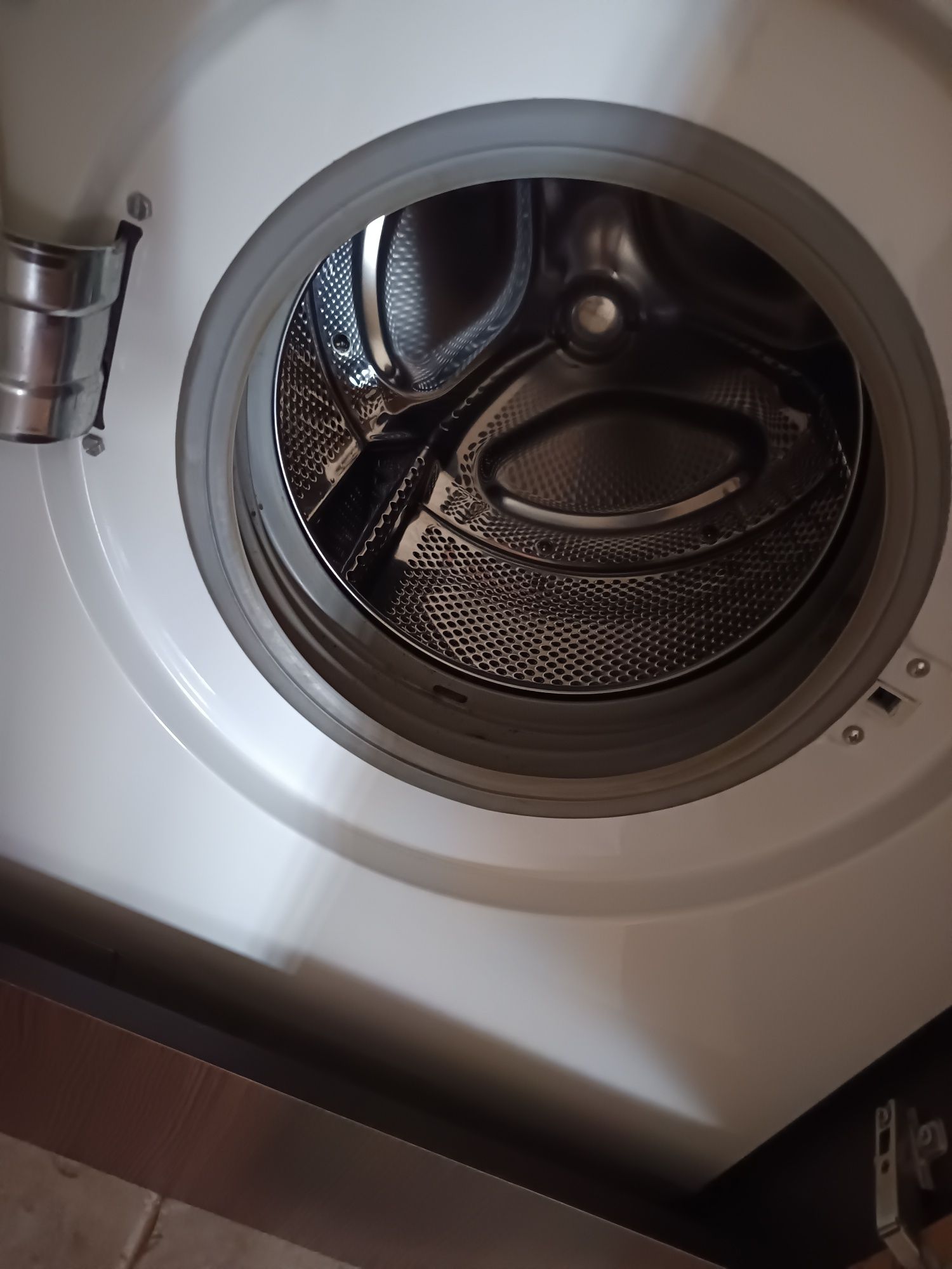 Пералня Whirlpool