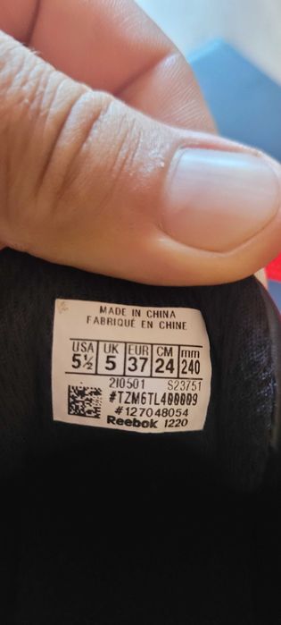 Оригинални маратонки "Reebok "