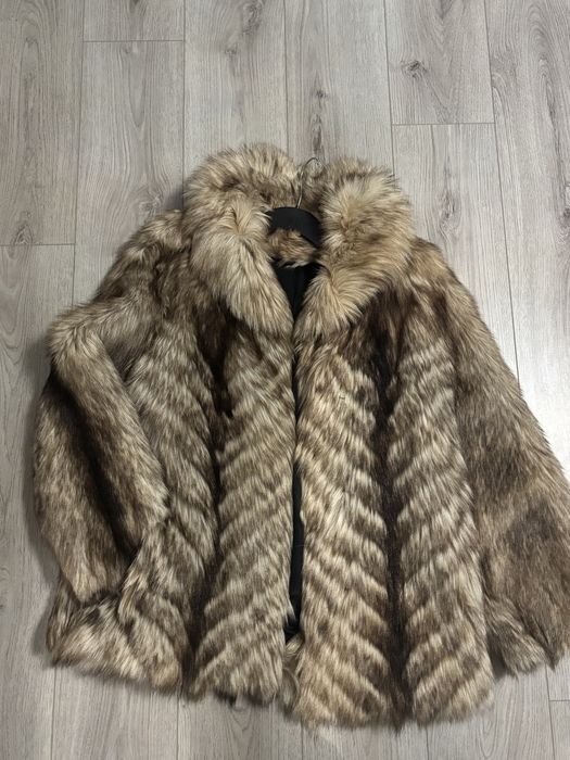Haină de blană naturală