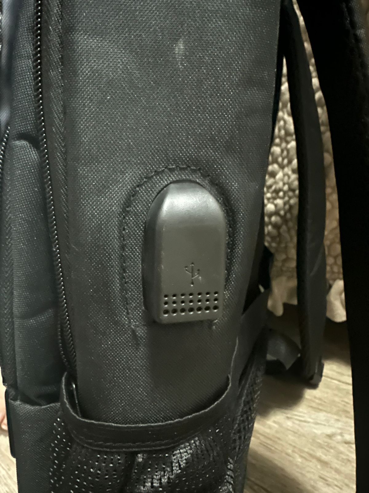 рюкзак черный школьный