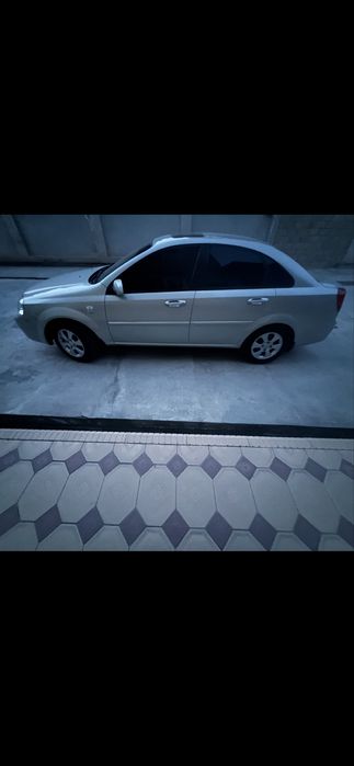 Продаётся автомобиль Ласеттил