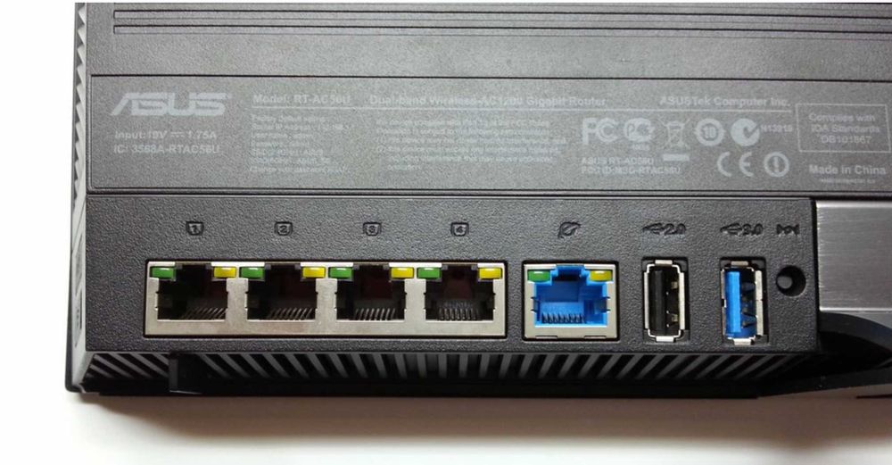 Router Wireless ASUS RT-AC66U, AC1200. Cutie completa.