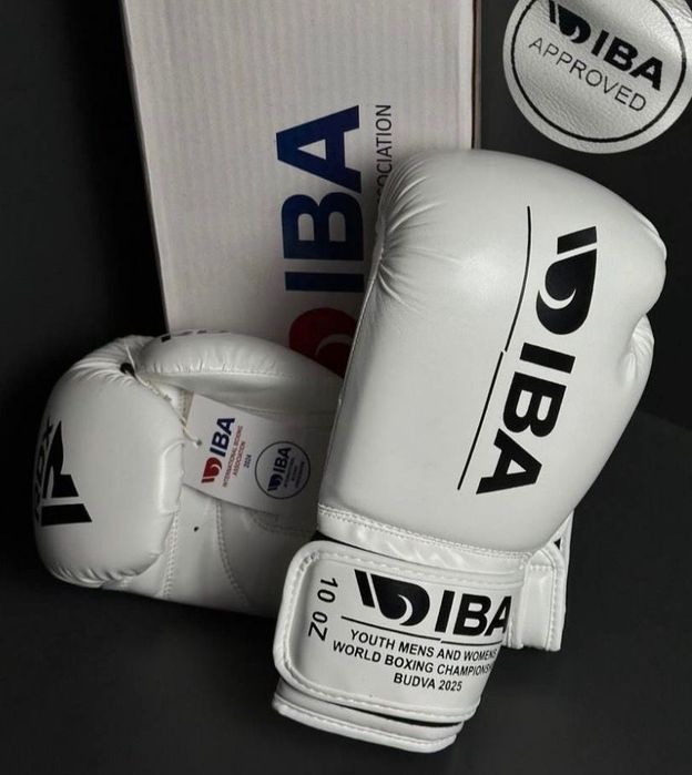 Перчатка боксерка