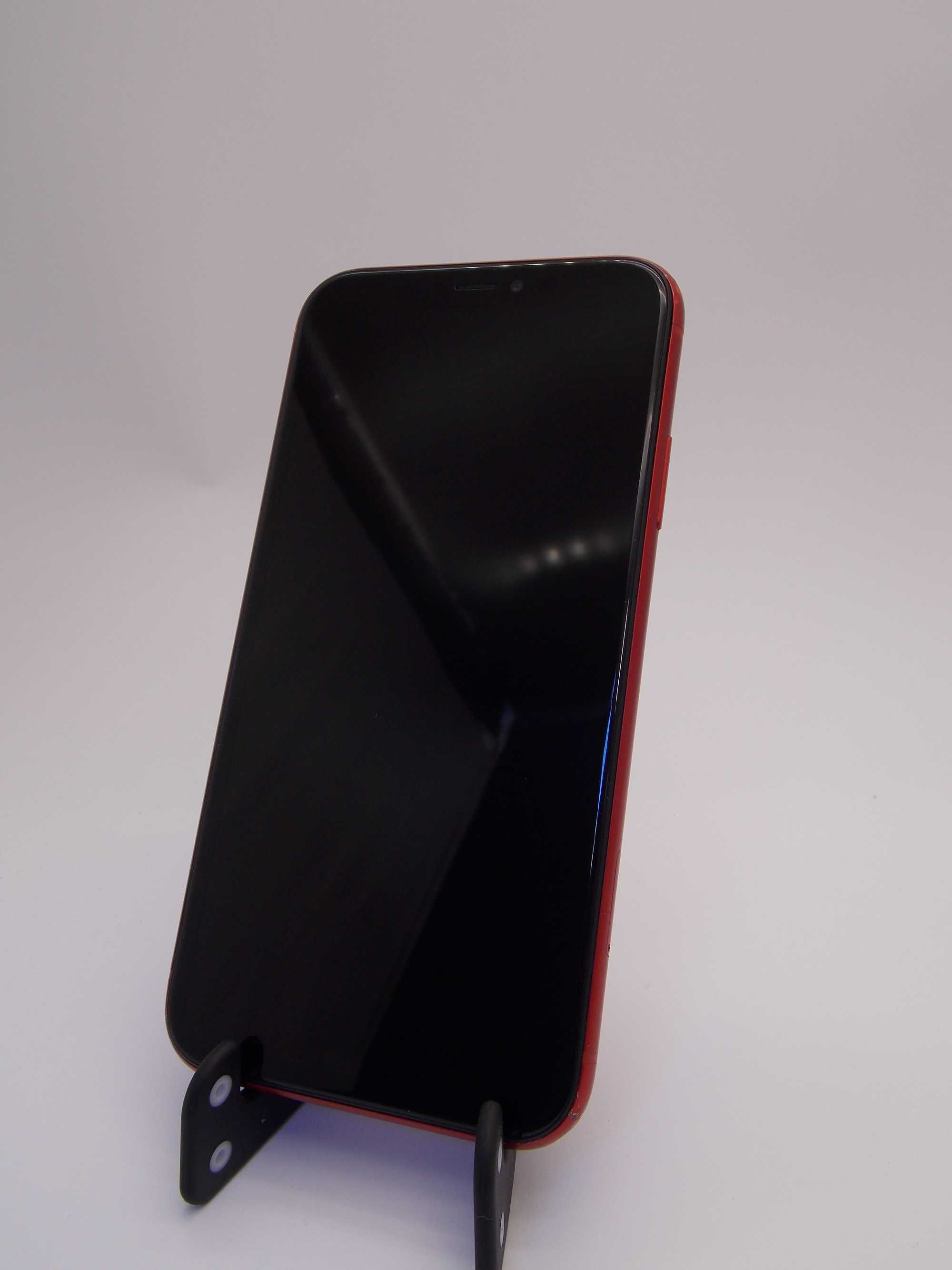 iPhone XR  –  Red