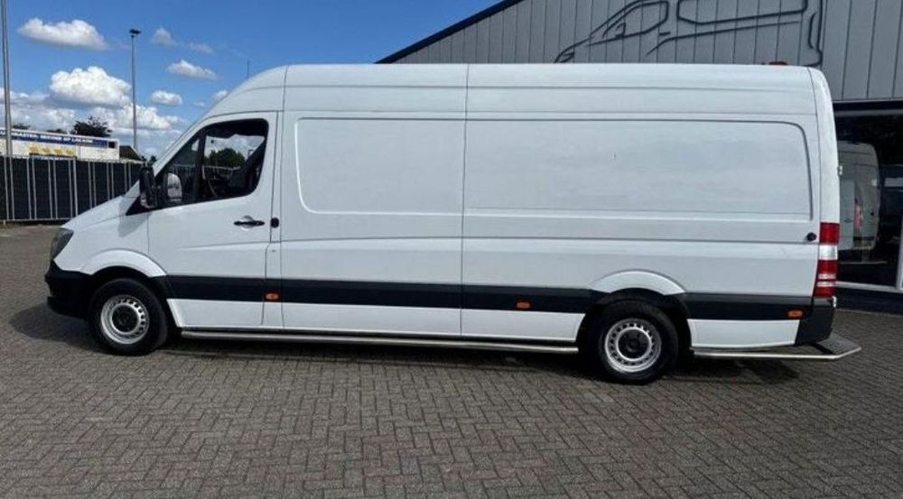 Мерседес спринтер