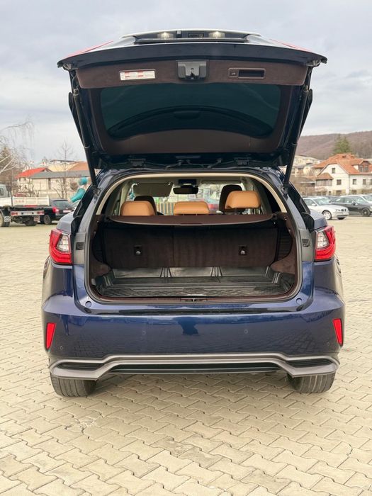 De vanzare lexus rx 450 h hybrid  2016 pret 23000 euro tva deductibil