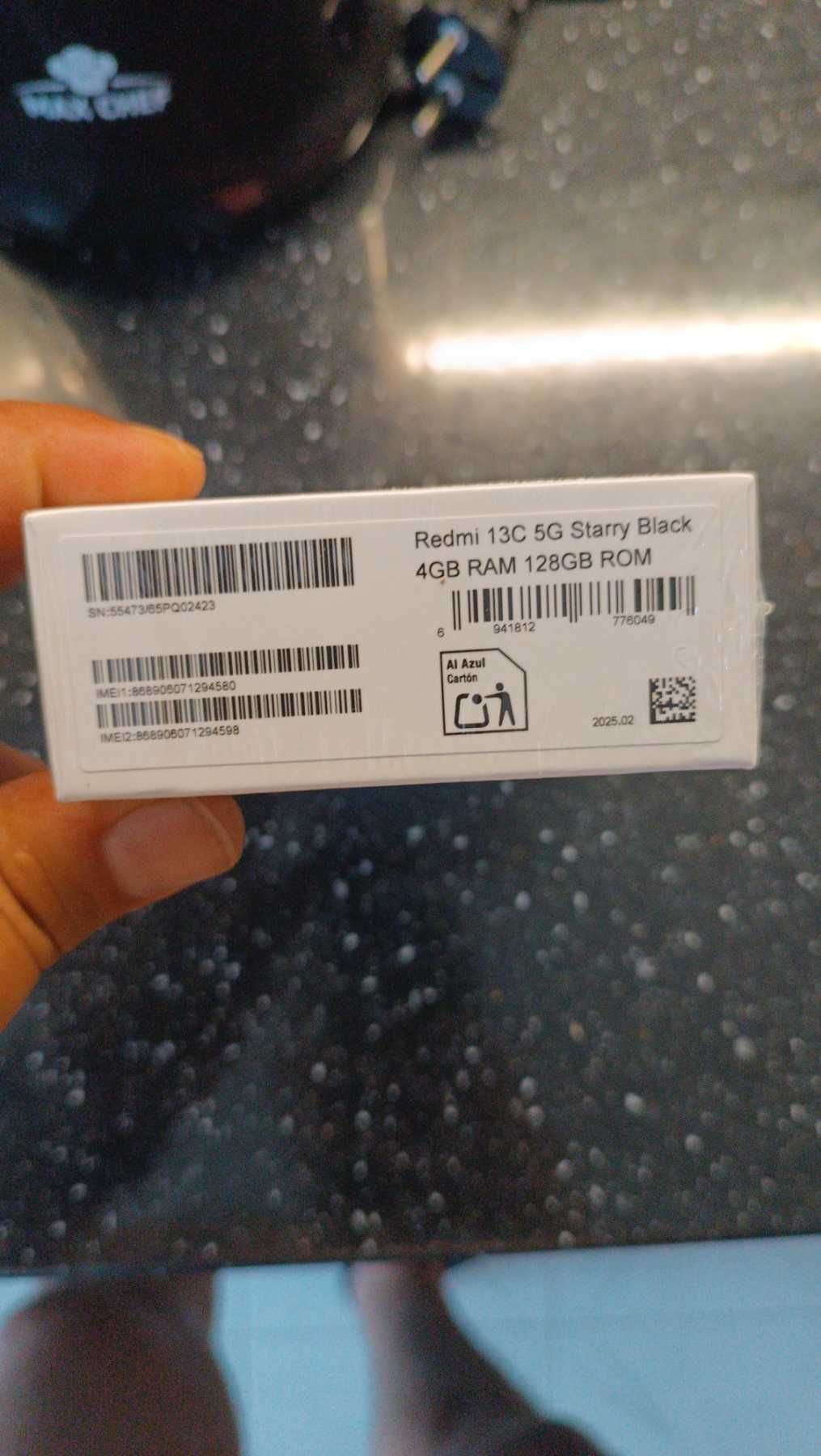 Redmi 13 5G Starry Black нов 4GB RAM 128GB фабрично отключен