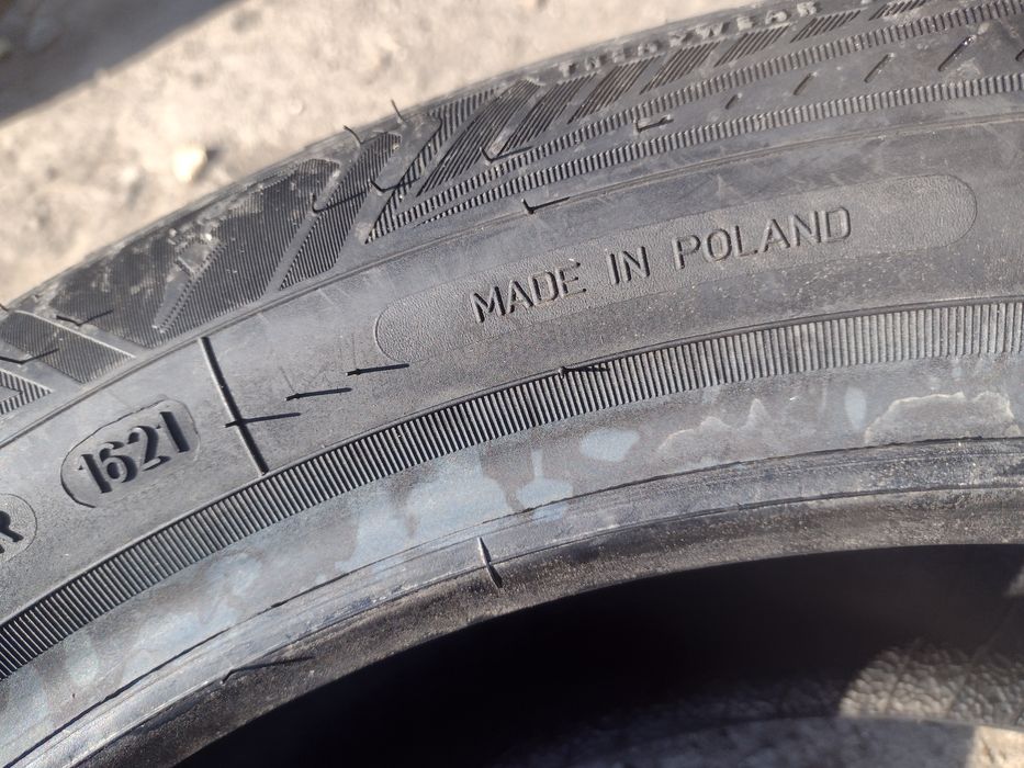 Нови 2бр.205/55/17 Good Year Vector 4S Gen-3 dot3521