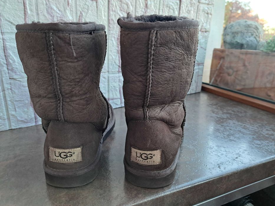 дамски ботуши,зимни обувки,боти,апрески,UGG номер37