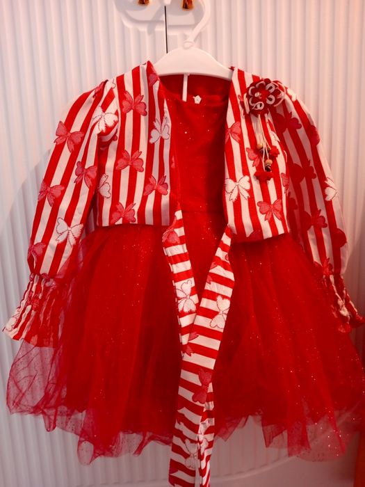 Продам платье детское для девочки