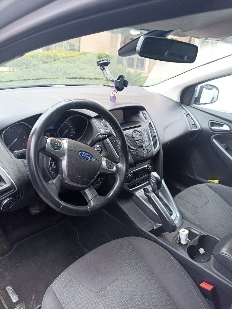 Vanzare , Ford Focus 1.6 , 2014 Diesel , Defect schimbator automat