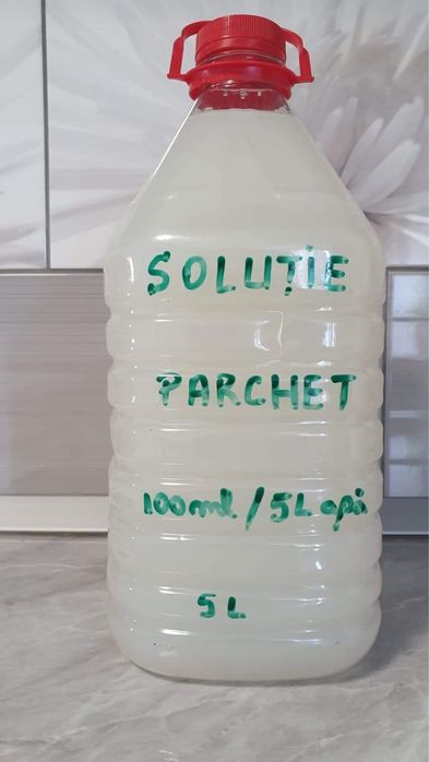 Vand detergenti + produse de uz caznic