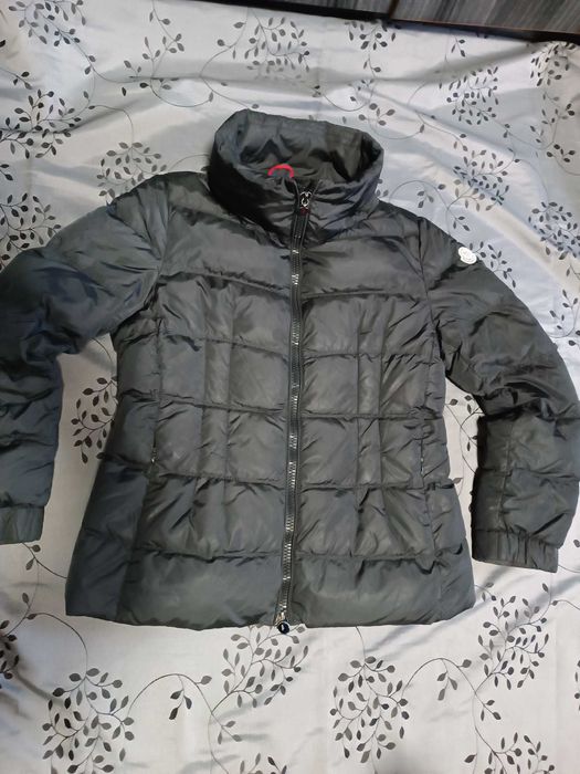 Moncler , Nike, Bergans, дамски пухени якета и Geographical Norway