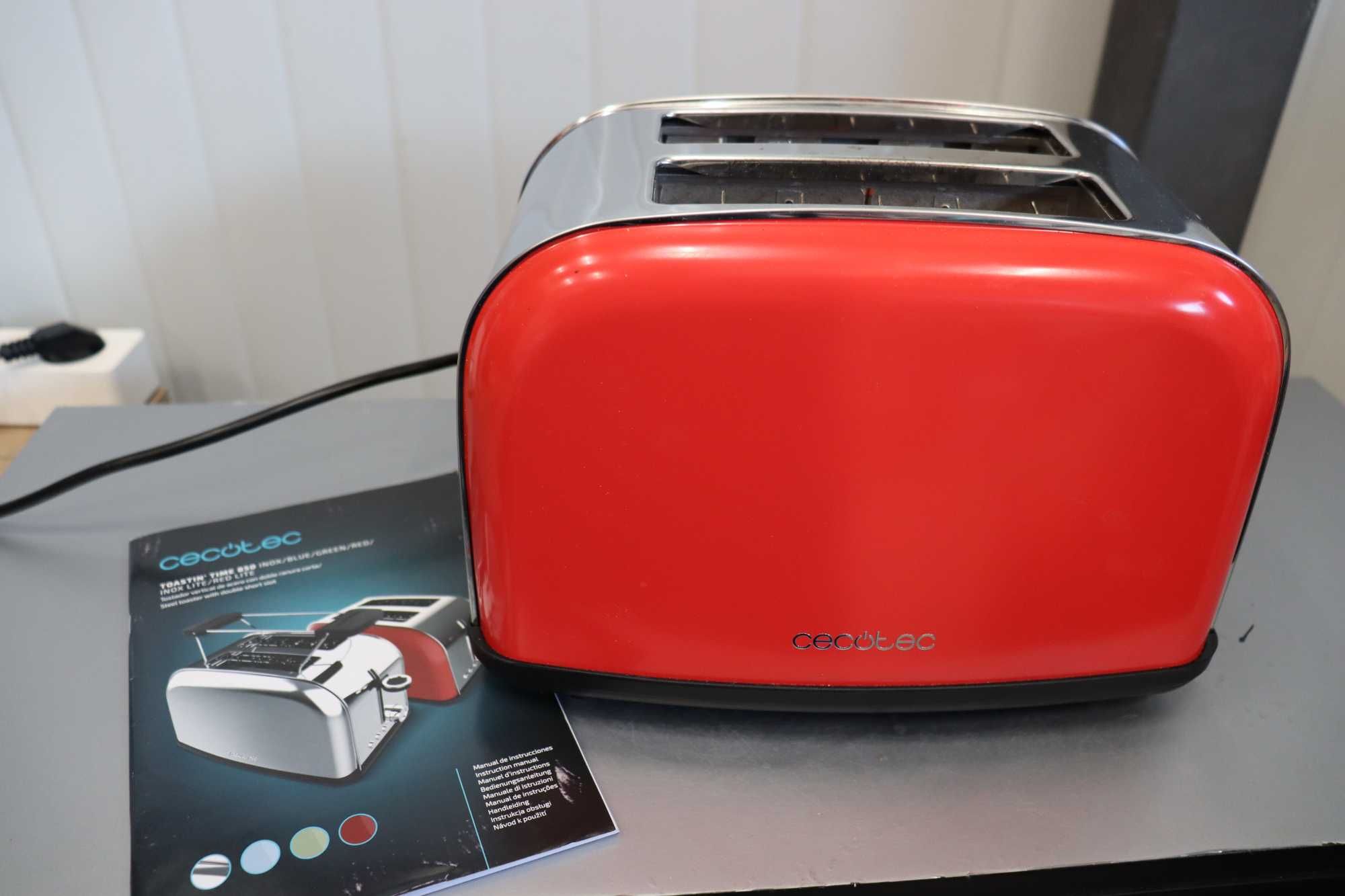 Тостер Cecotec Toastin' time 850 Red Lite. 850W, Капацитет за 2 филии