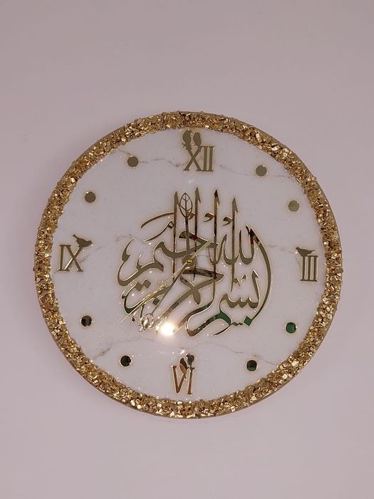 Часы из эпоксидной смолы