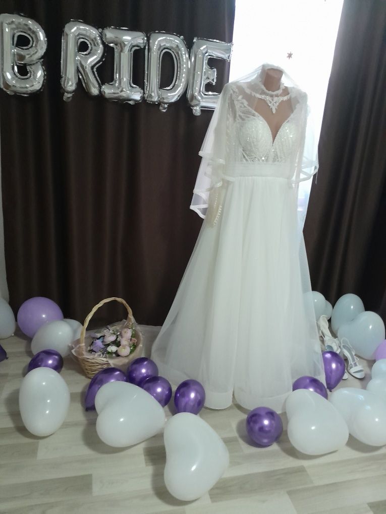 Vând rochie de mireasă în stare foarte buna