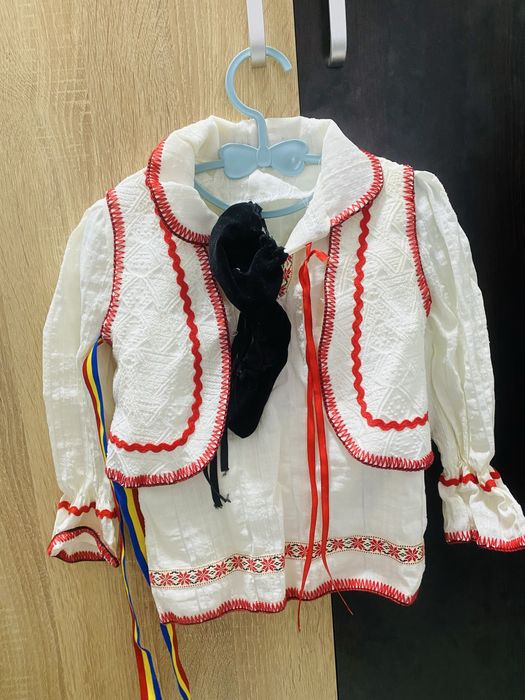 Costumas traditional