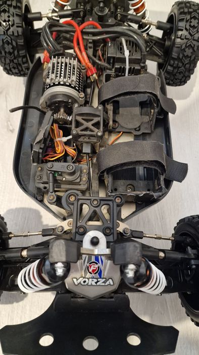 Automodel HPI Vorza Flux HP (brushless 1/8, 6S)