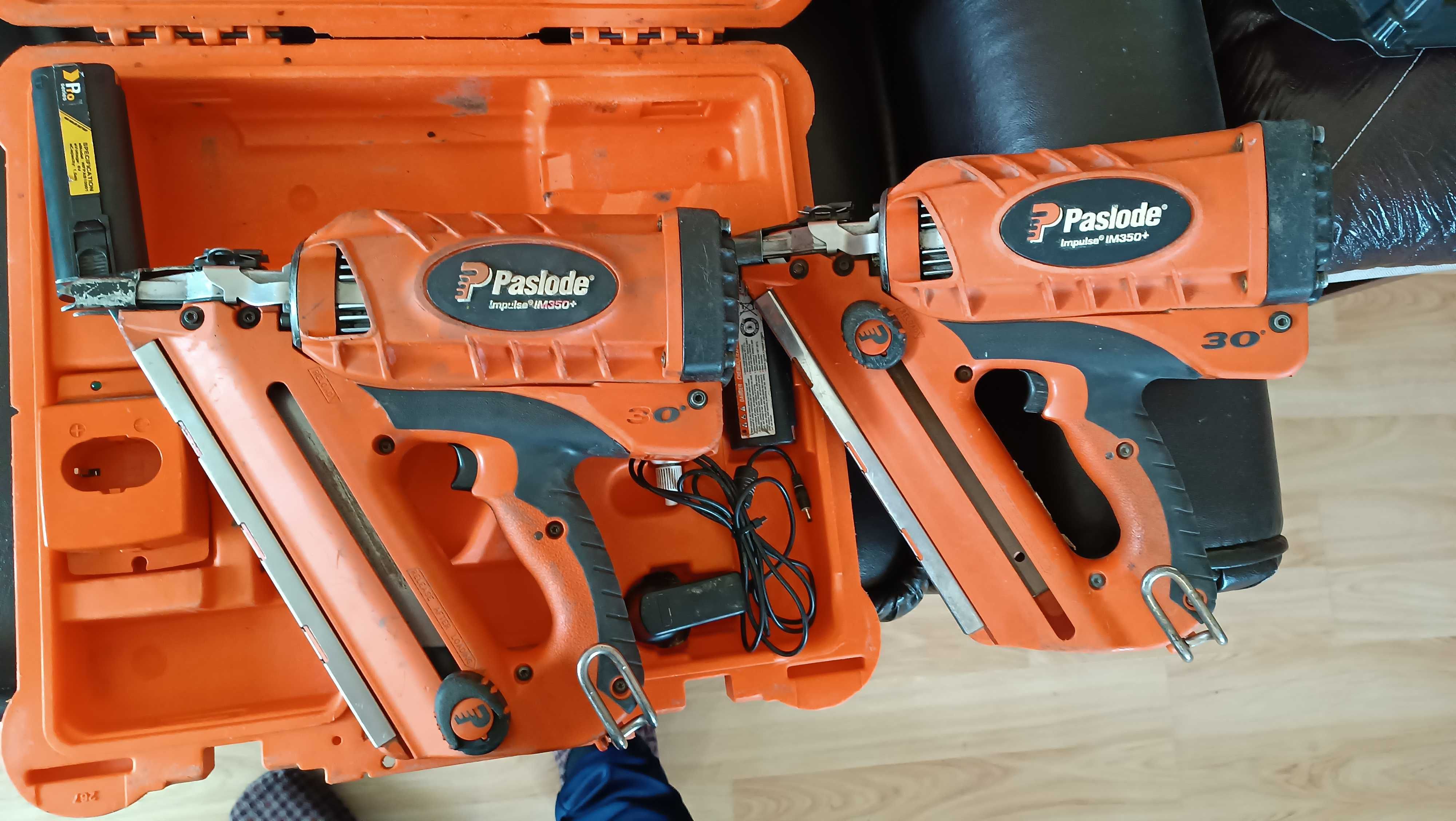 Такери за пирони Paslode M350+