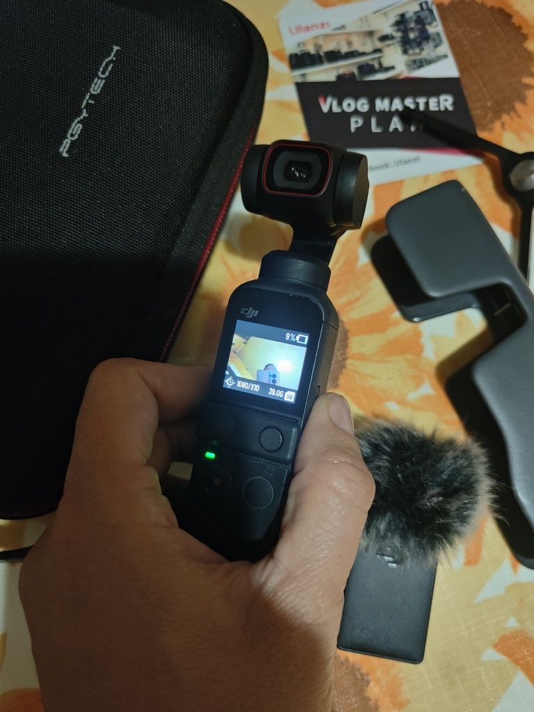 Видеокамера DJI Osmo Pocket 2