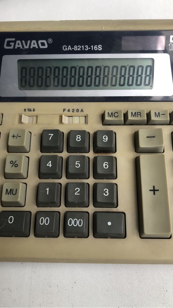 Retro calculator de birou