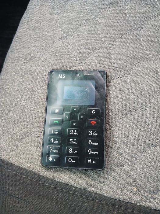 Срочно продаю телефон в хорошем состоянии