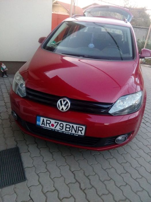 Volkswagen Golf Plus autoturism intretinut la reprezentanta VW Arad