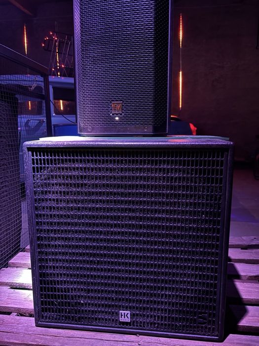 Продам комплект звукового оборудования